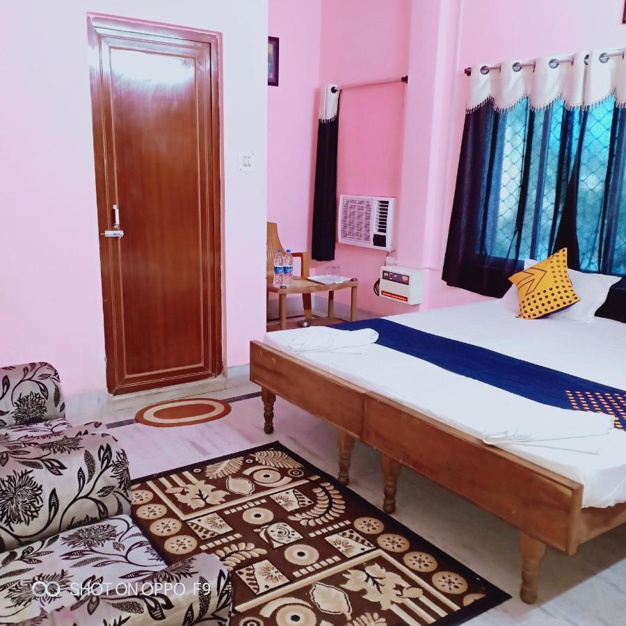 Hotel Gunjan Пури Экстерьер фото